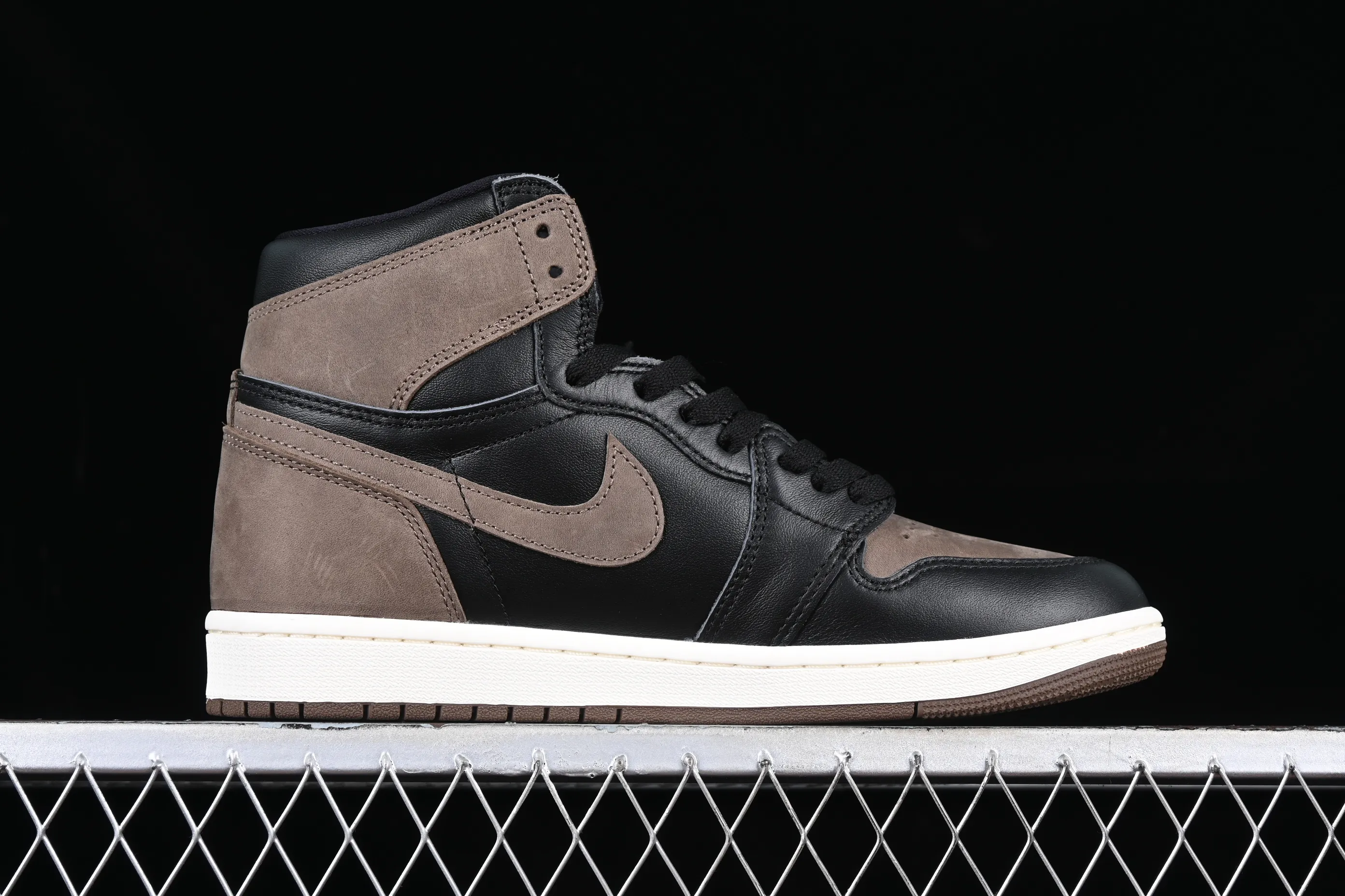 All categories Air Jordan Jordan series basketball shoes Air Jordan 1 High LJR version Air Jordan 1 High OG "Black Cement" AJ1 Joe 1 Mocha black toe DZ5485-020